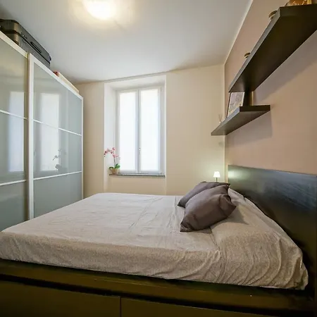 Gemini House On * Mandello del Lario